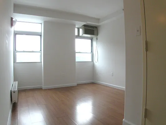 Rented by Uptown Property Group | media 12