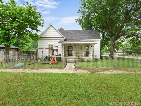 600 W 15th St, Ada, OK 74820