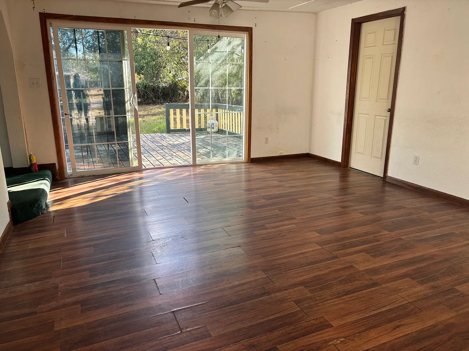 3 bed, 594 sqft, $1,400 — Photo 3