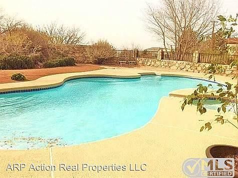 2nd image of 913 Via Redonda Ct