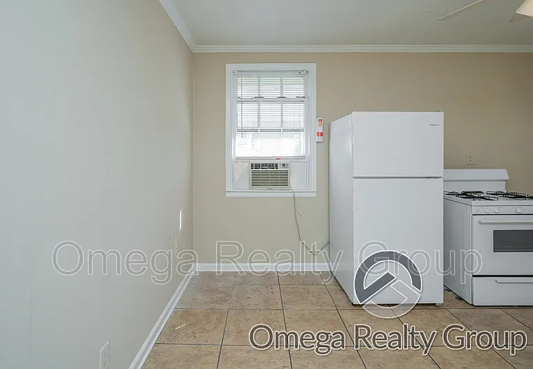 1020 Pershing St #D — Photo 16