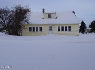 109 Broadway, Osnabrock, ND 58269