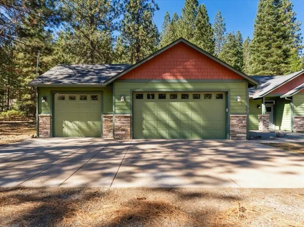 133 Old Stage Loop, Mount Shasta, CA 96067