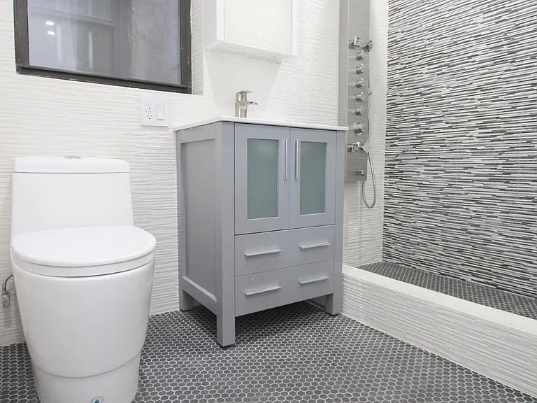 80 Delancey St #2A — Photo 11