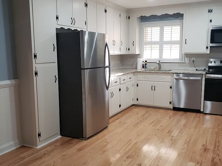 12044 Sunset Dr — Photo 4