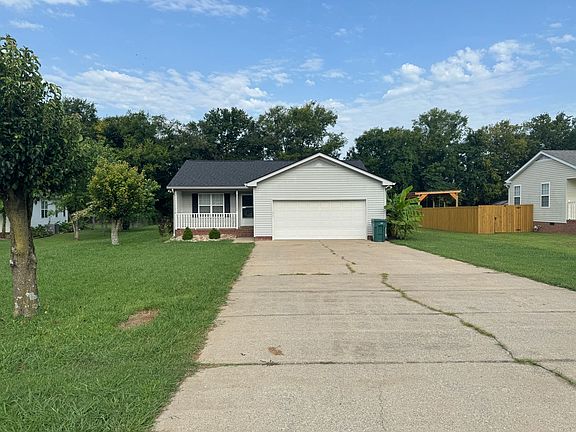 2nd image of 720 Fields Ln