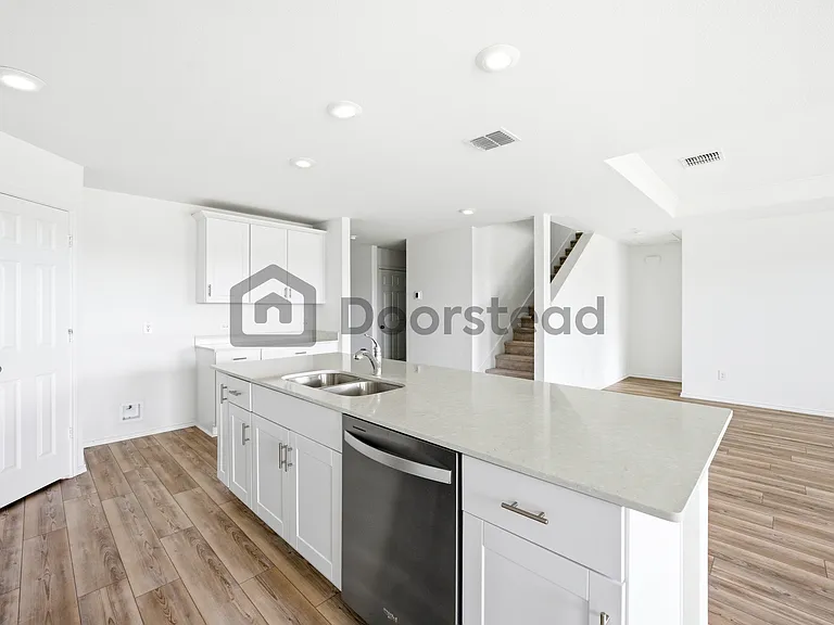 5530 Agalinis Ave — Photo 14