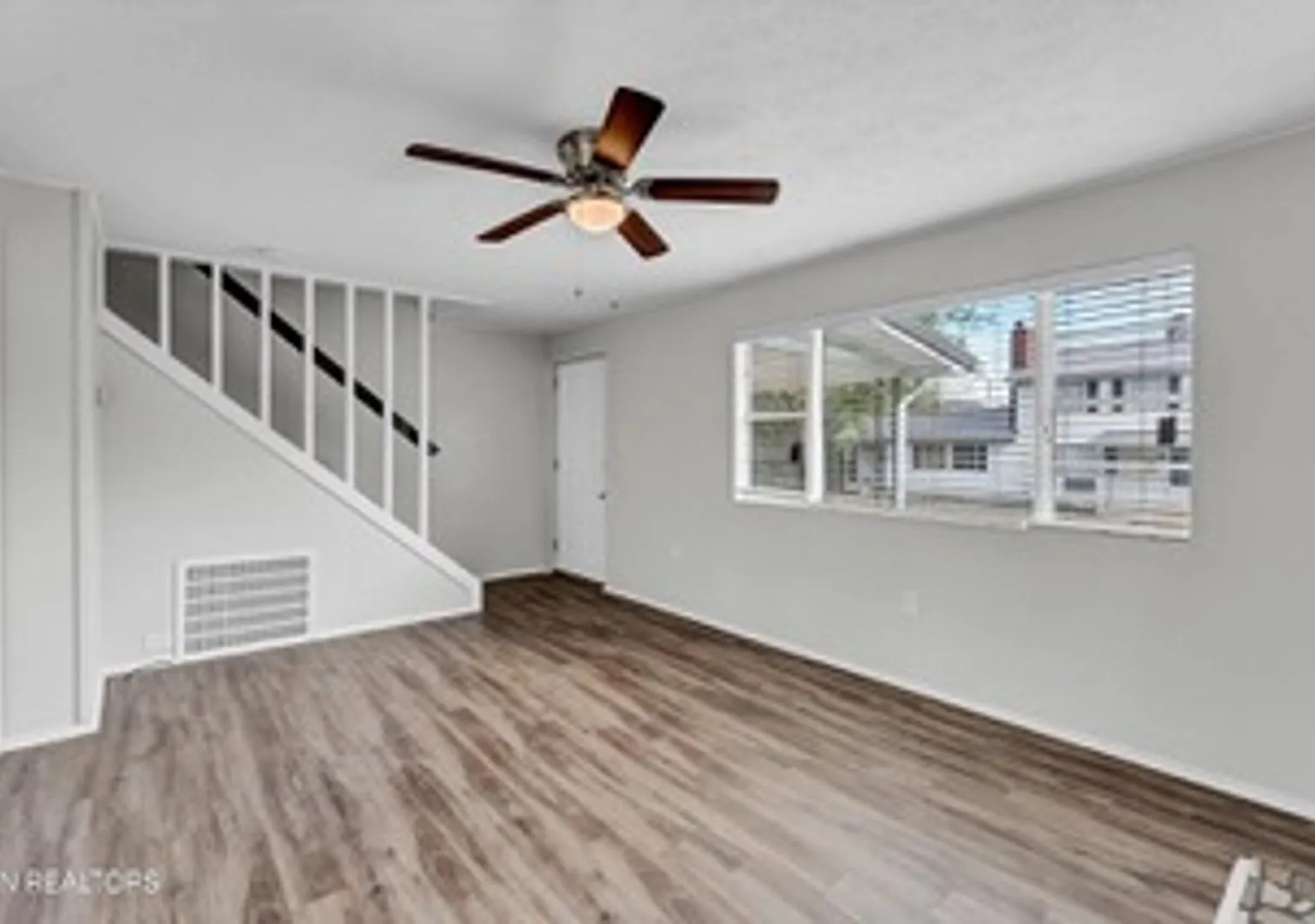 Oak Ridge 37830 - Spacious Two Bedroom Townhome - Coming Soon! — Photo 3