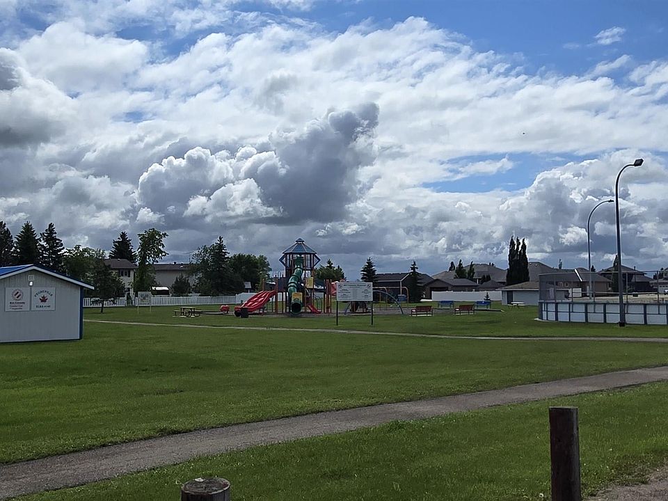 1st image of 4314 59a Ave