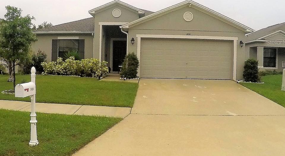 1st image of 1818 Wallace Manor Ln