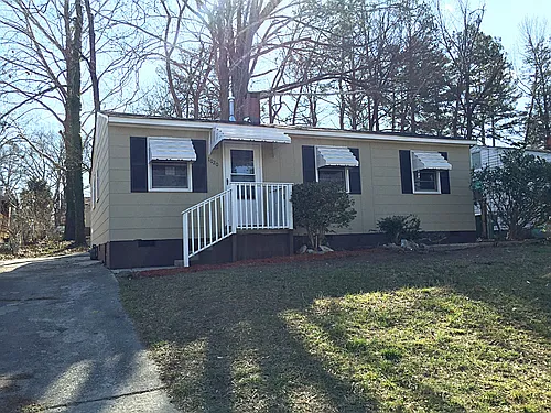 1020 Meadowbrook Blvd Photo 1