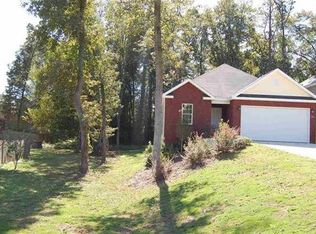 203 McVey Trl, Centerville, GA 31028