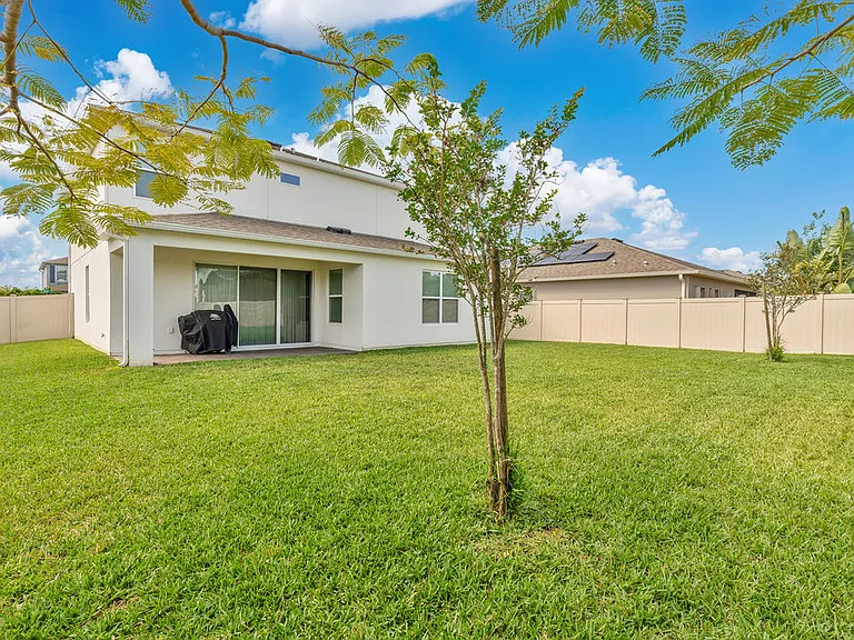 4894 Knoll Ln — Photo 23