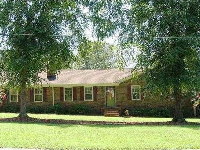 104 Hickory Dr, Easley, SC, 29642