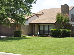814 Beverly Dr, Grapevine, TX 76051