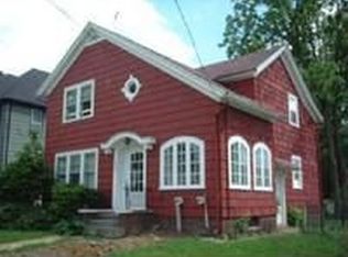 1902 Elm St, Rockford, IL 61102