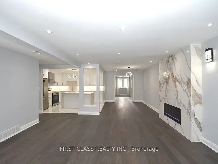 113 Holcolm Rd #MAIN — Photo 3