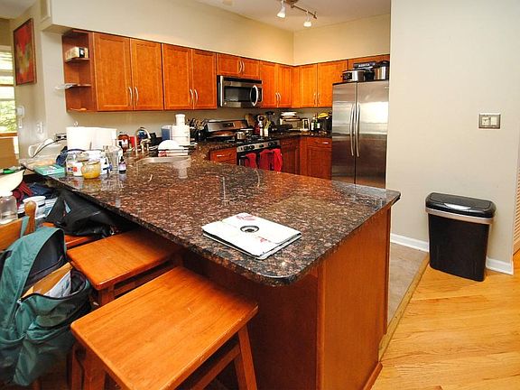 2nd image of 3142 N Southport Ave #2F