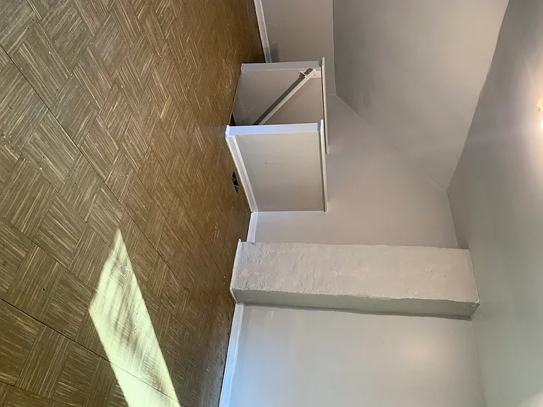 3279 Regent Rd — Photo 9