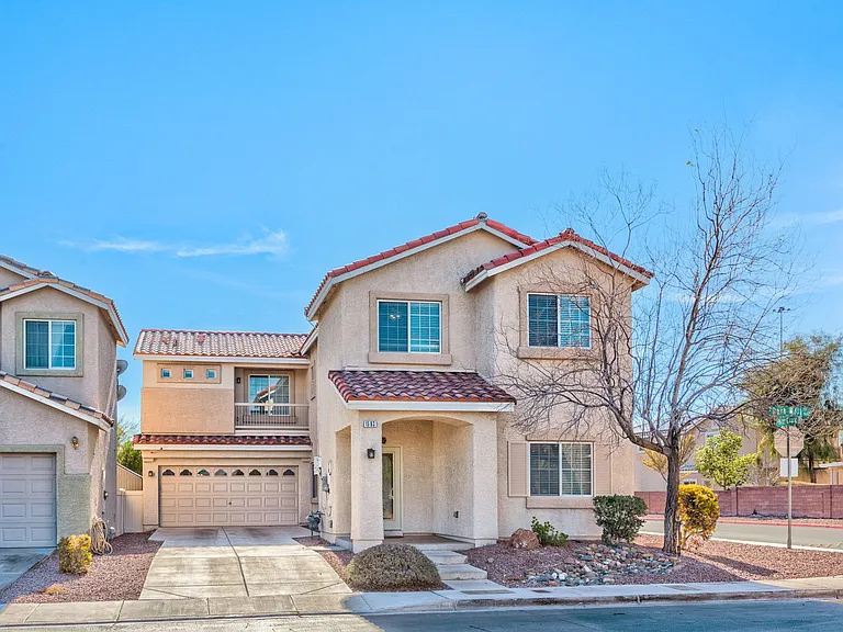 1593 Dark Wolf Ave — Photo 1