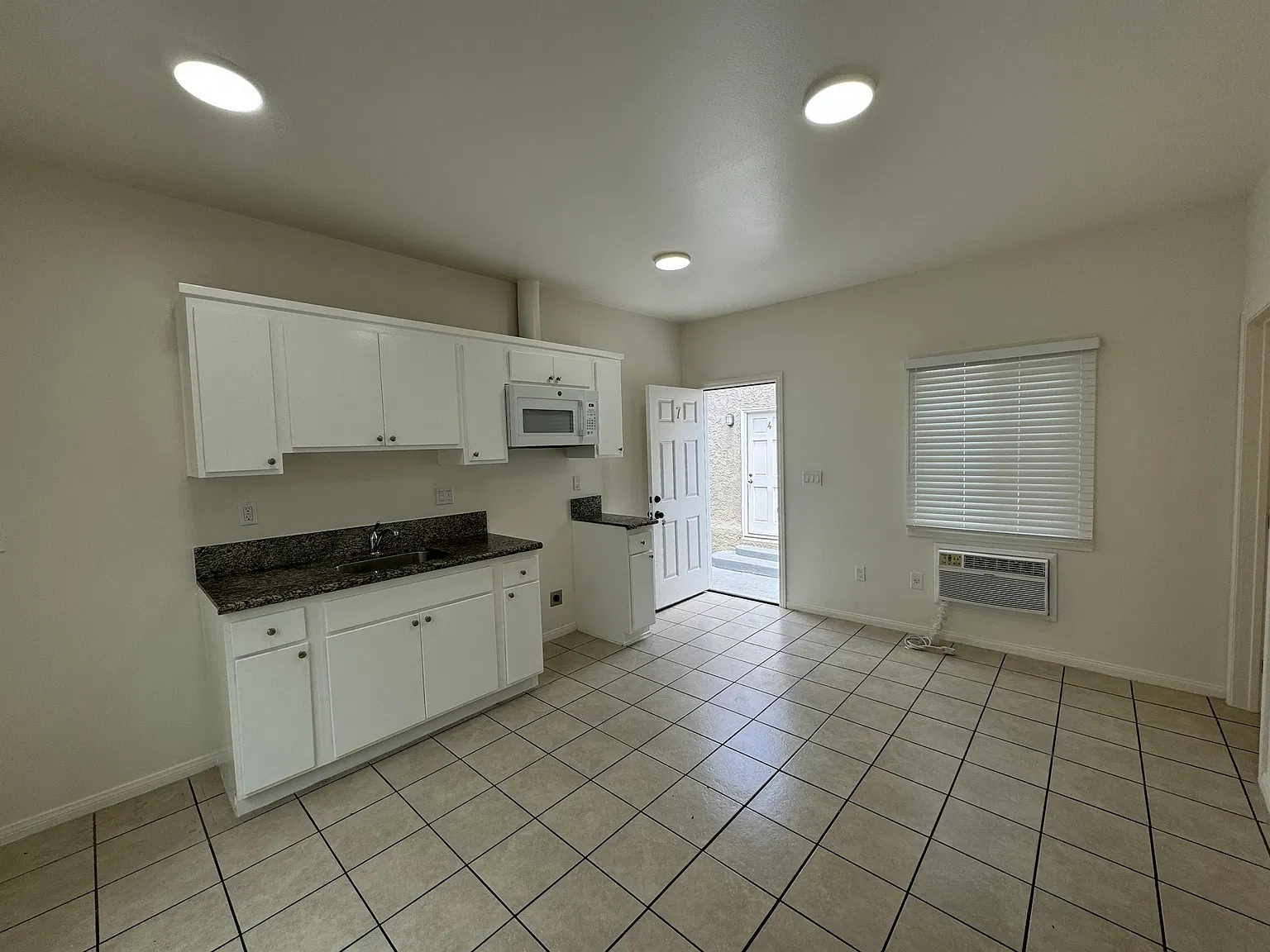 908 Martin Luther King Junior Avenue — Photo 3