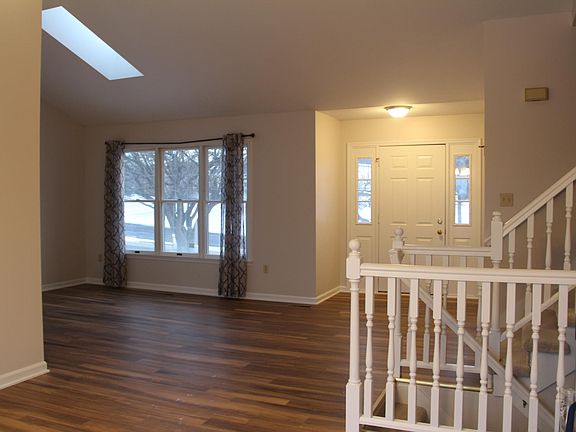 2nd image of 3037 Sheffield Dr