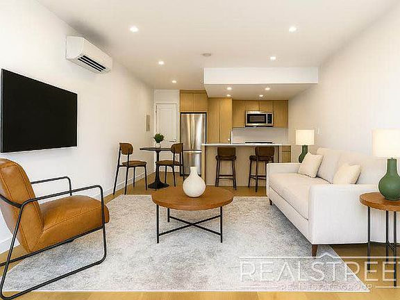 3rd image of 351 Herkimer St #4B