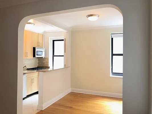 Rented by Stonehenge NYC LLC | media 3