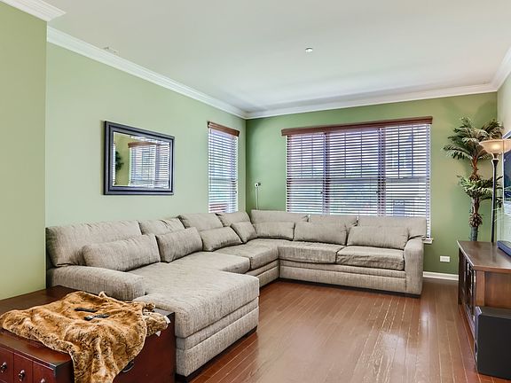 2nd image of 1241 Evergreen Ave