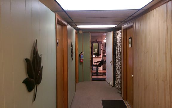 3rd image of 513 N Henderson St