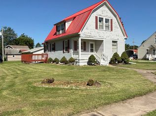 702 University St, Donnellson, IA 52625