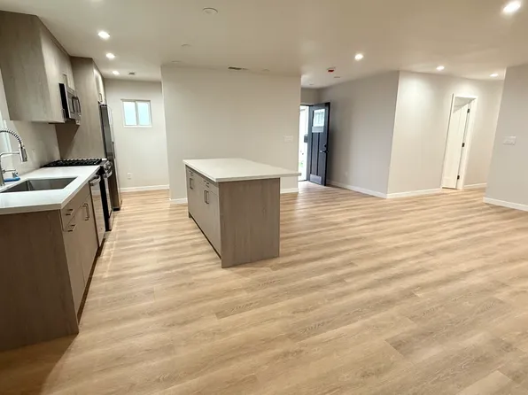 7909 Hesperia Ave, Reseda, CA 91335