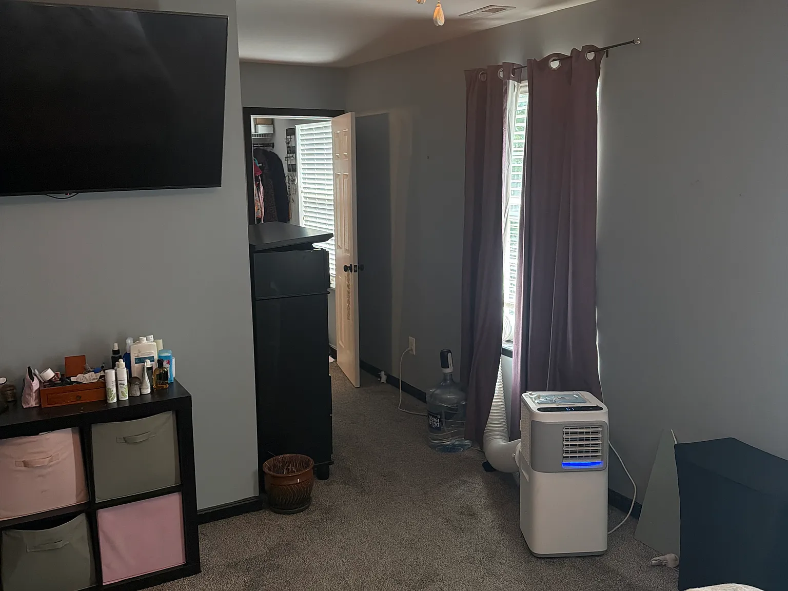 4 bed, 3.5 bath, 2350 sqft, $1,800 — Photo 4