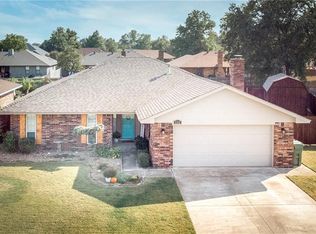 1312 Chimney Hill Rd, Yukon, OK 73099
