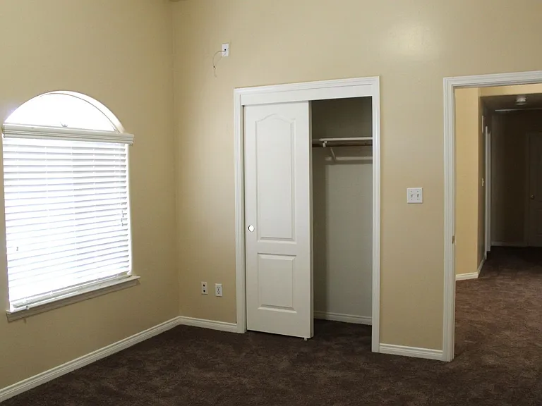 3010 Giovanetti Ave — Photo 7