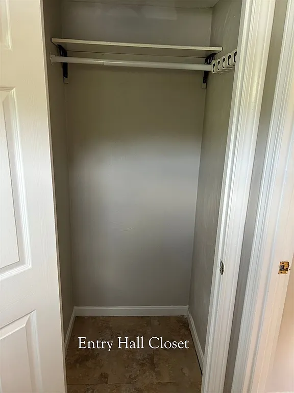 2 bed, 1.0 bath, 784 sqft, $3,000 — Photo 4