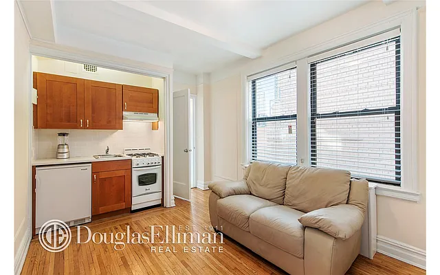 Sold by Douglas Elliman | media 13