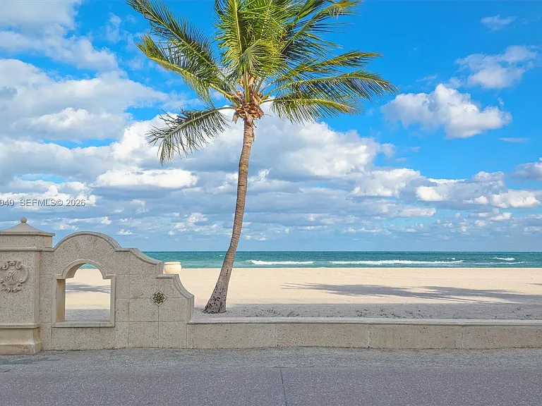 1401 S Ocean Dr #306 — Photo 14