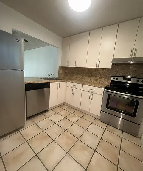 7707 Camino Real #206 — Photo 4