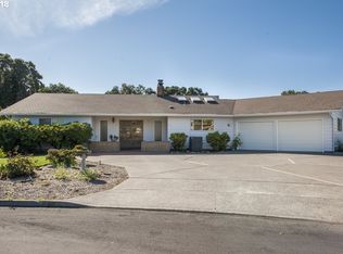 6016 NW Thunderbird Ave, Vancouver, WA 98663