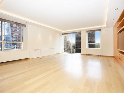 15 W 53rd St #23F, New York, NY, 10019