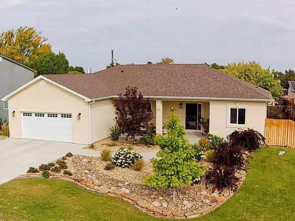 25 Chaparral Cir, La Junta, CO 81050