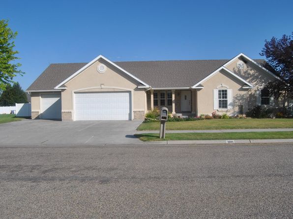 3685 E Autumnwood Dr