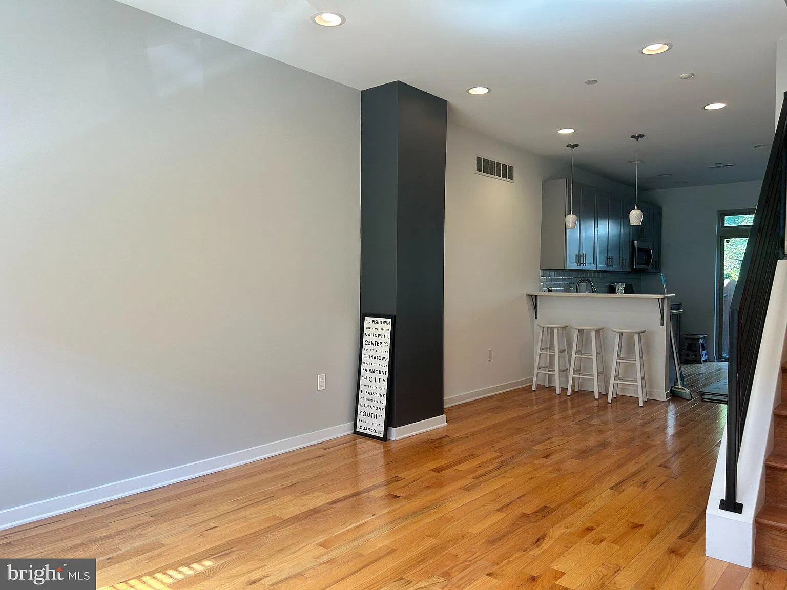 3 bed, 2.5 bath, 1528 sqft, $2,750 — Photo 4