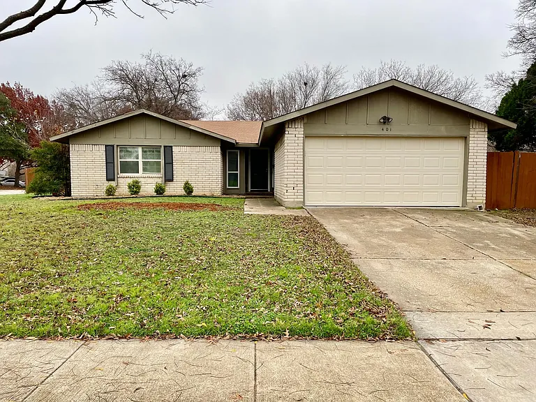 401 Village Dr — Photo 15