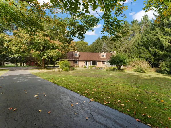 617 E 700 N, Westville, IN 46391