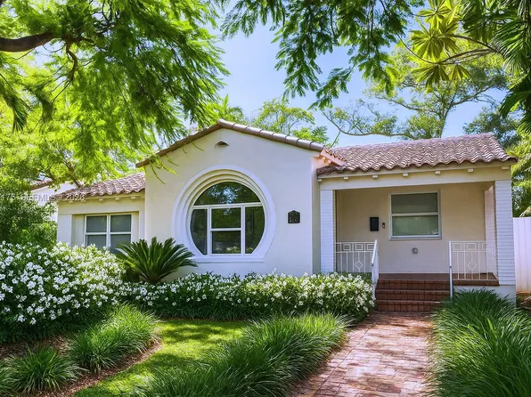 775 NE 76th St, Miami, FL 33138