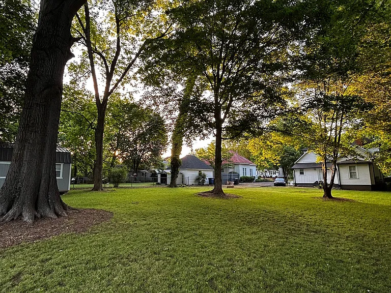 511 Stockton St — Photo 27