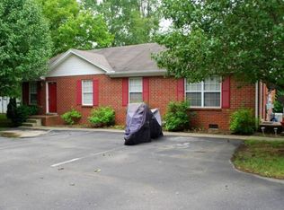 301 College St, White House, TN 37188