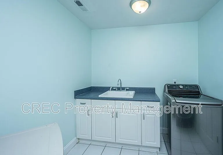 3738 Station Point Ct — Photo 46